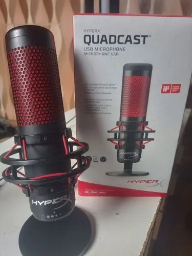 Microfone hyperex quadcast