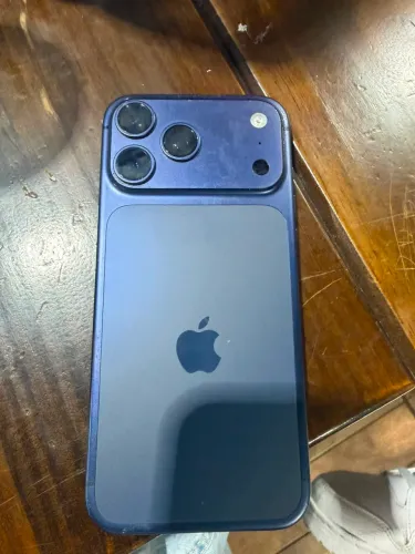IPHONE 17