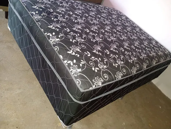 PROMOÇÃO CAMA CASAL DE MOLA ENSACADA NOVA