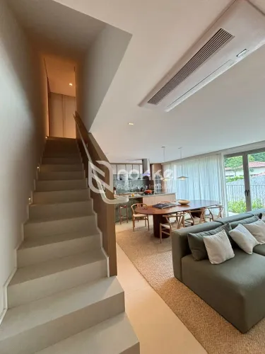 Casa de condomínio - Villa Arvo - Planta generosa de 401 m² privativos - Área gourmet roof