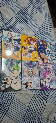 Coleção Mangá Mushoku Tensei Vol. 1 ao 6 - R$ 180