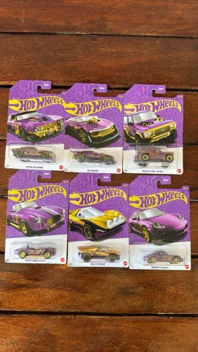 Vendo coleção 57 anos Hot Wheels