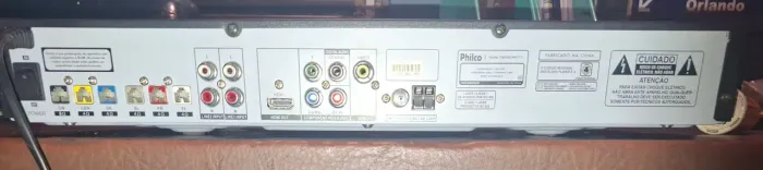 Home theater PHILCO (sem caixas-NÃO LIGA)