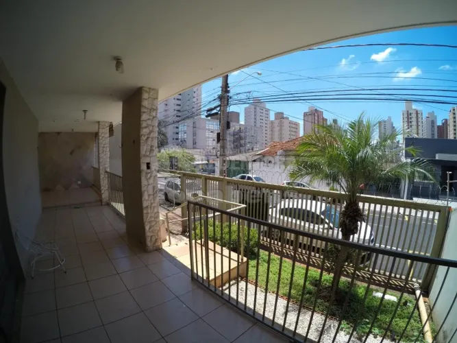 Casa Comercial 03 Dormitórios - Boa Vista