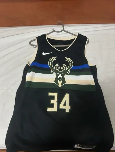 Camisa giannis nike