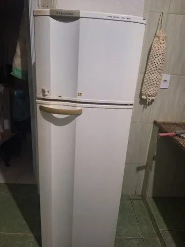 Geladeira Electrolux super freezer DC34