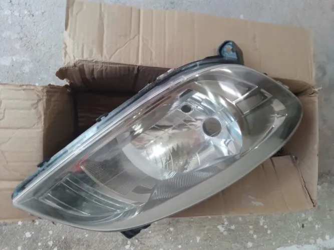 Vendo farol e paralama do lado do motorista celta 2012..