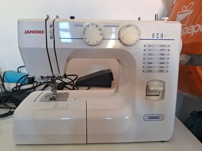 Máquina de Costura