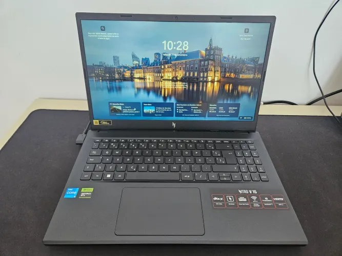 Acer Nitro V15 i5-13ª + RTX 3050 6GB + 16GB RAM + SSD 512GB | Impecável