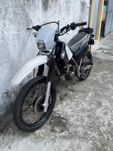 Xr 200r 