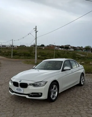 BMW 320I A 2.0 Turbo/activeflex 16V 184cv 4P 2015