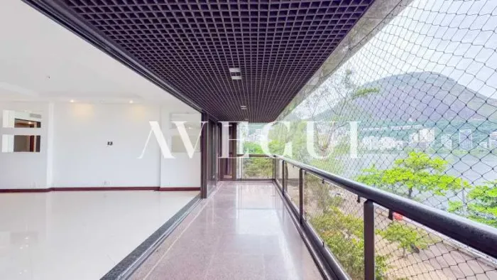 Apartamento : Padrão / Residencial / Lagoa