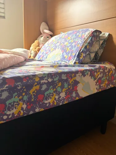 Cama de Solteiro super conservado