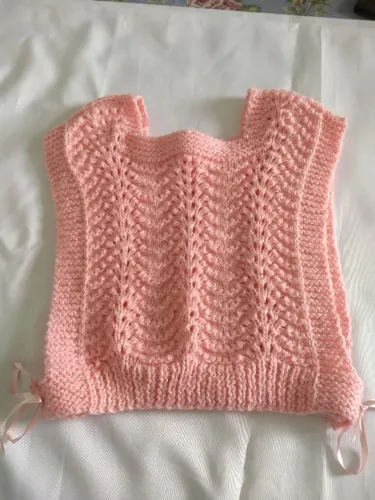 Kit de lã cachecol, touca e colete inverno menina 