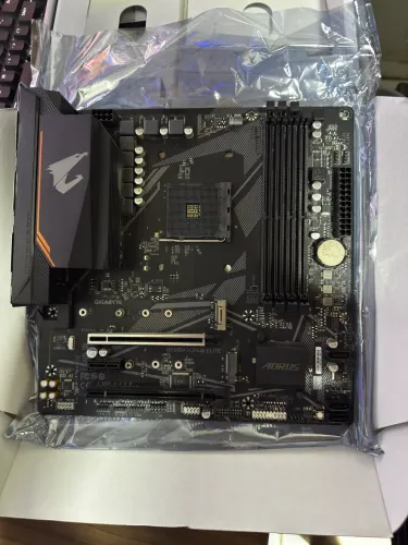 B550M Aorus Elite
