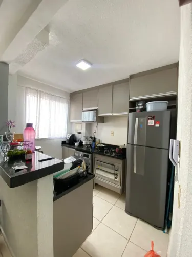 vendo agio de apartamento com armários planejados e 2 quartos no bairro carumbe