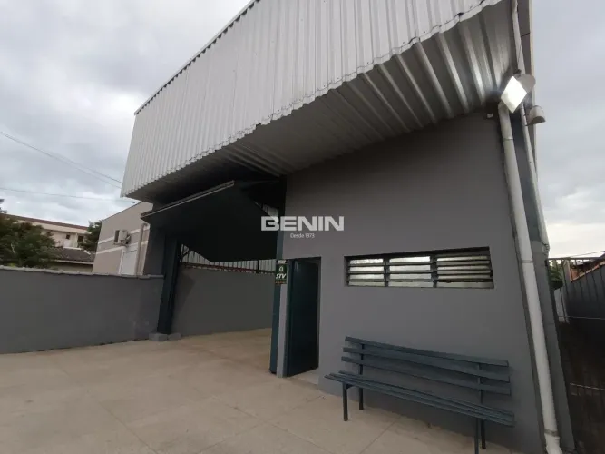 Locação de Pavilhão/Prédio Comercial em CANOAS-RS, bairro FÁTIMA com 270m² Área Const. Loc