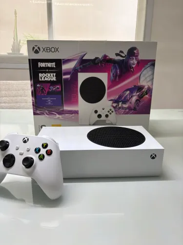Xbox Series S 512gb estado novo