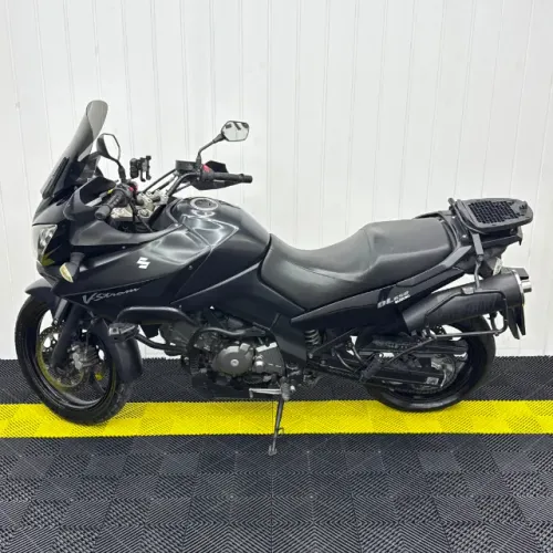 Moto Suzuki V-Strom 2010 650cc