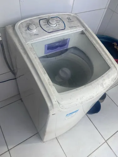 MÁQUINA DE LAVAR FUNCIONANDO PERFEITAMENTE