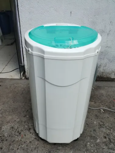 Vendo Centrífuga Britânia
