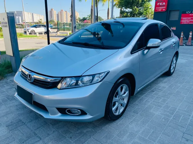 Honda Civic Sedan EXS 1.8/1.8 Flex 16V Aut. 4P 2012