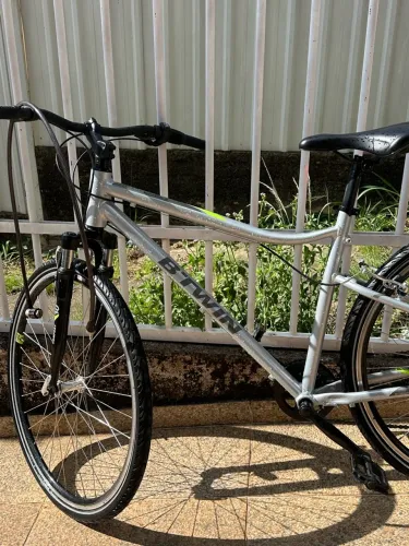 Bicicleta Nova com cadeado de Brinde