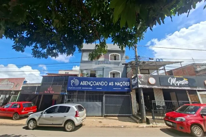 PREDIO EM SAMAMBAIA SUL QR 313 . GERANDO RENDA COM 05 APTO E LOJA 150 METROS - OTIMA RENTA