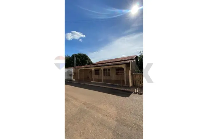 VENDO CASA - NUCLEO HABITACIONAL COHAB