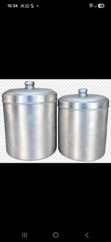 2 latas grandes de mantimento