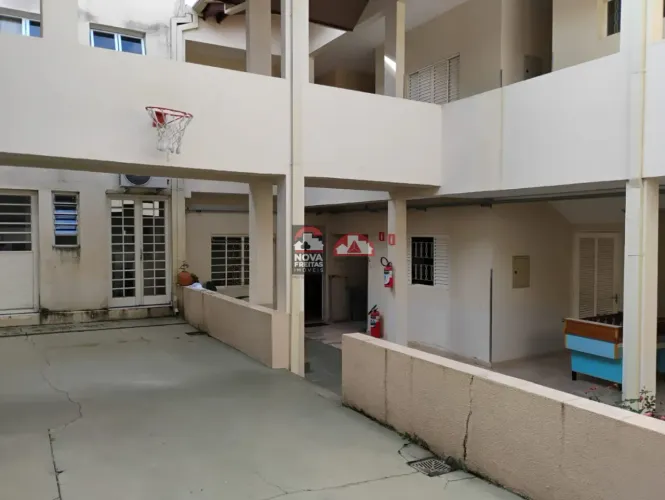Comercial Casa em São José dos Campos