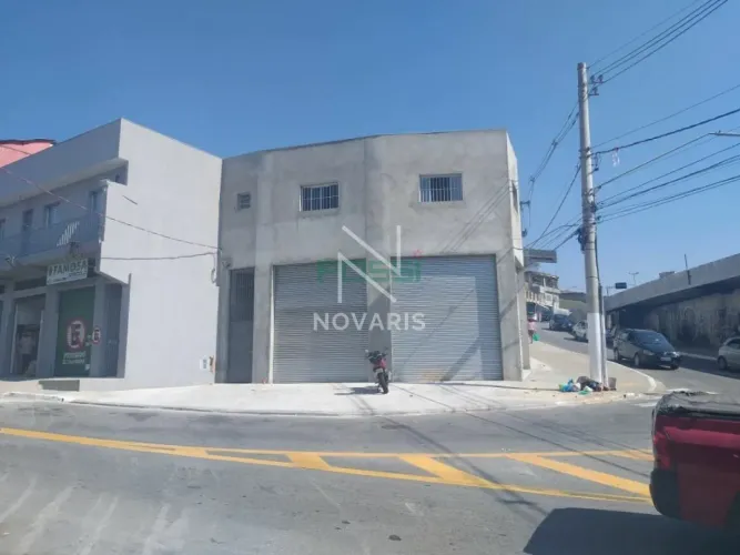 PRÉDIO COMERCIAL NOVO ? 260m² DE ÁREA + 5 VAGAS