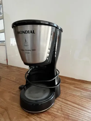 Cafeteira Elétrica S/ Jarra