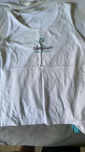 Uniforme Coleguium - Excelente Estado  