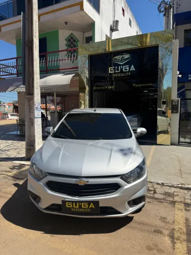 Chevrolet Onix Hatch LT 1.0 8V Flex Mec. 4P 2017