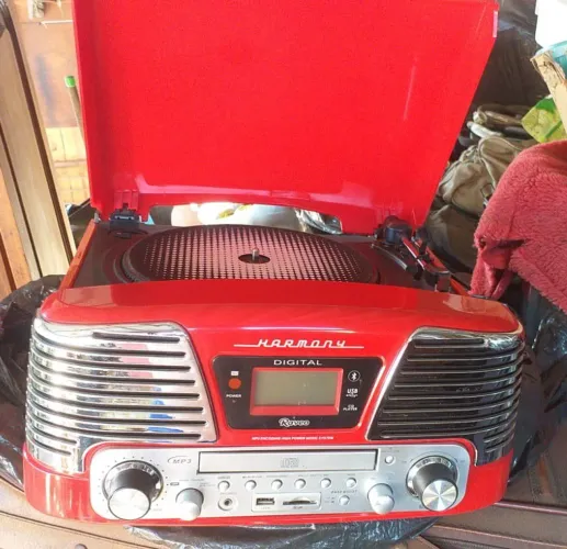 Preço para sair hoje, Vitrola Raveo Harmony BT, LEIA O ANÚNCIO