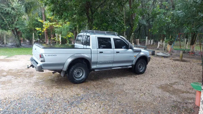 Mitsubishi L200 Savana 2.5 4X4 121cv CD DTI Dies. 2009