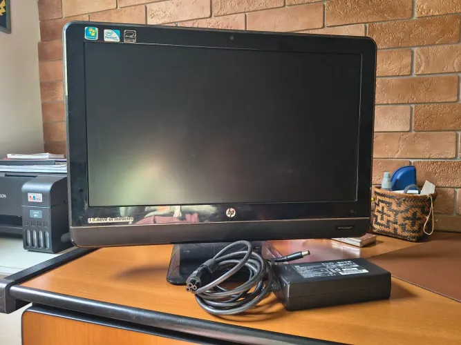 HP All in One 200-5120br | SSD Kingston 240 GB | Windows 10