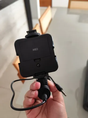 Tripé Video-making kit 1 Tripé 1 microfone 1Led Lamp 1 controle