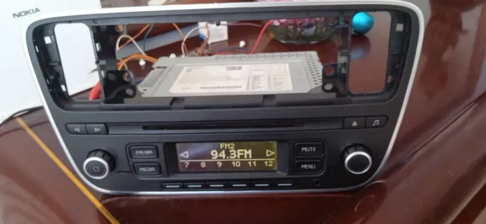 Rádio original Vw Volkswagen UP.