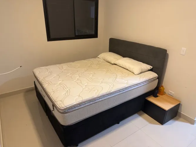 VENDO CAMA QUEEN