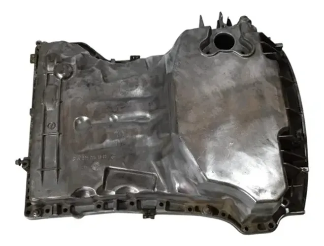 Cárter Do Motor Mercedes C180 1.8 K 2008 2009 2010 2011