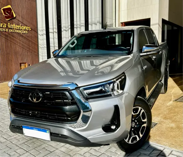 Toyota Hilux CD SRX 4X4 2.8 TDI 16V Diesel Aut. 2022