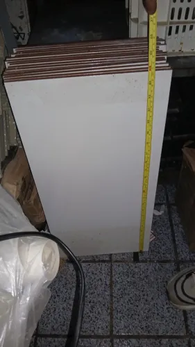 Lote de Revestimento Cerâmico Branco (Sobra de Obra) R$5,00 cada