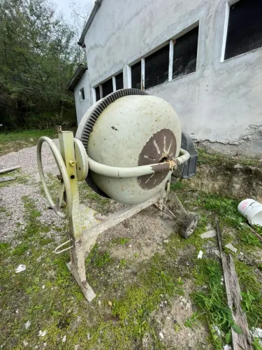 Betoneira 400 litros