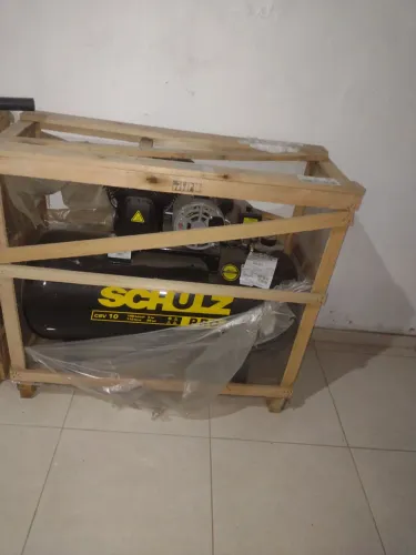 Vendo compressor novo schuz 110 litros e140 Libra.