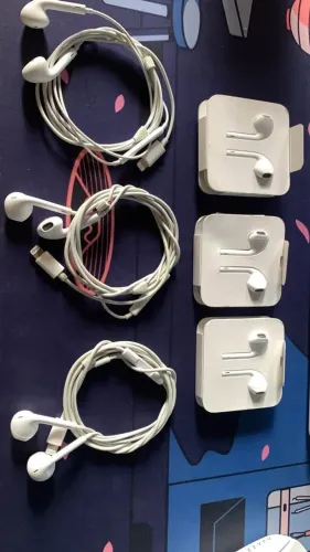 Vende-se fones Apple Originais