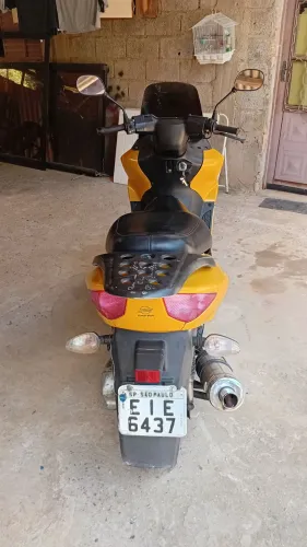 Moto tudo funcionando só pega e anda perfeito pra quem quer trabalhar