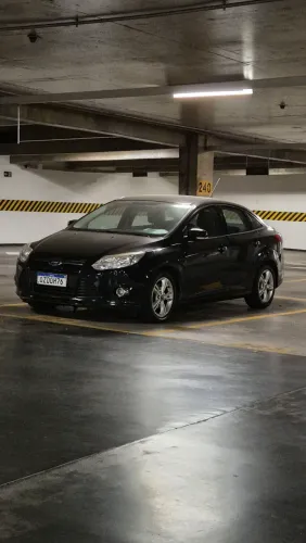 Ford Focus Sedan 1.6 16V Flex 4P Aut. 2014