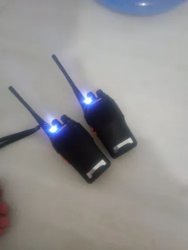 Par Radinho baofeng777 com carregador